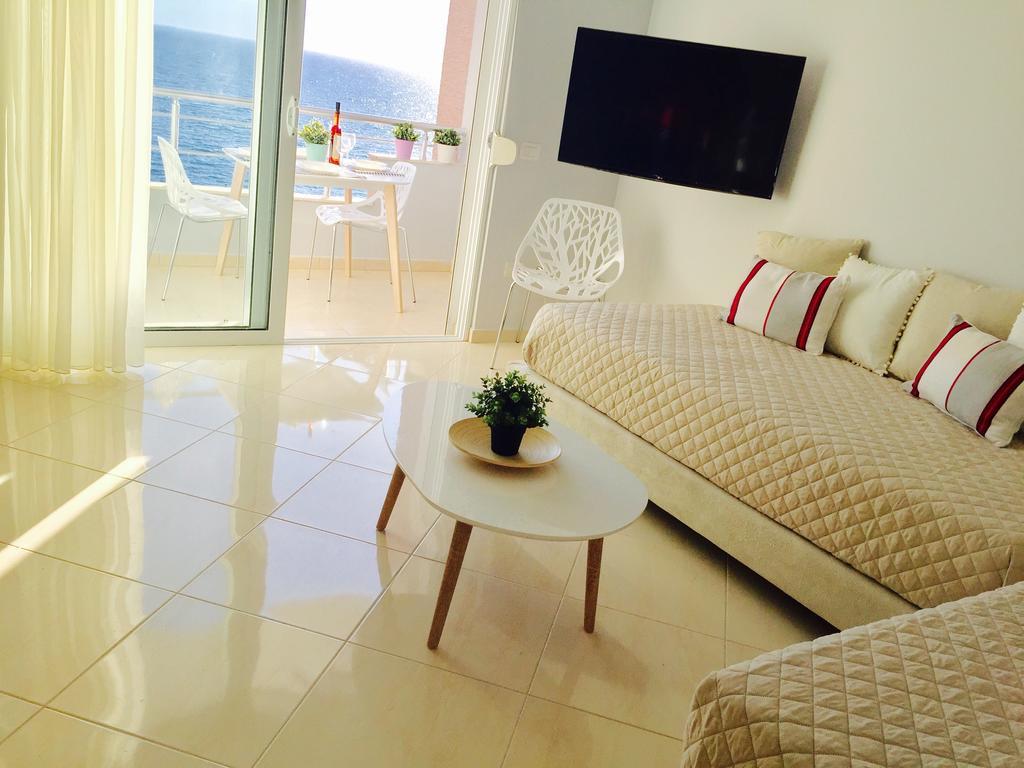 Skyfall Apartment Sarandë Exterior foto